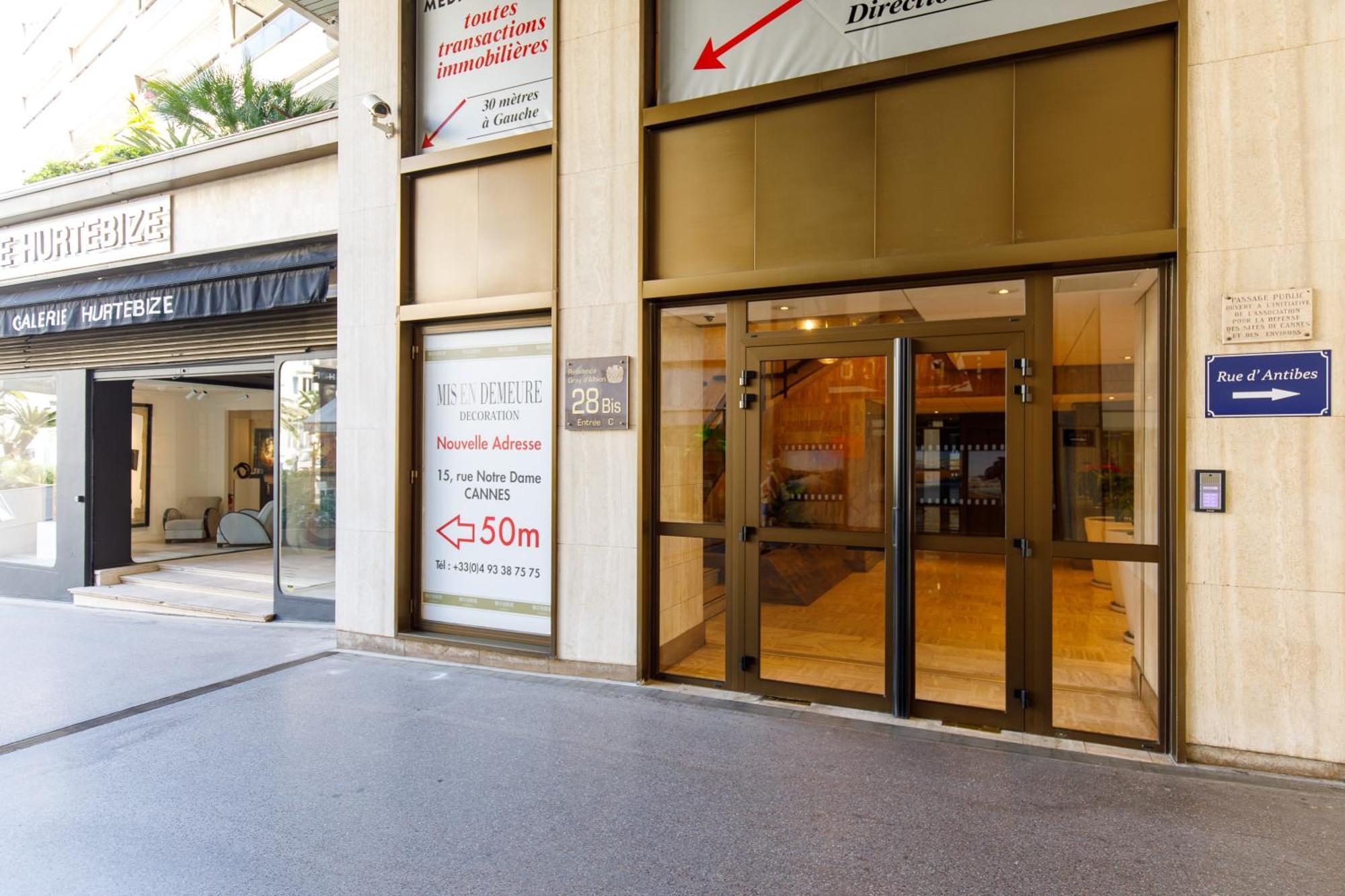 Gray D'Albion 2C4 Yourhosthelper Cannes Exterior foto